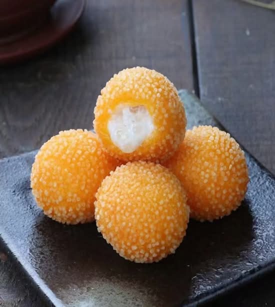 Coconut Cream Lava Sago Balls （6pcs）椰漿流心西米球(6顆）